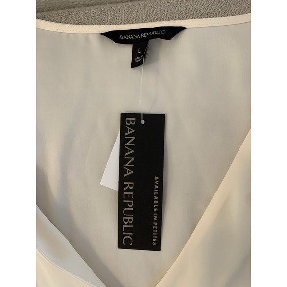 $69.50 Banana Republic Soft Satin V  Neck L Flutter Sleeve - Picture 5 of 7